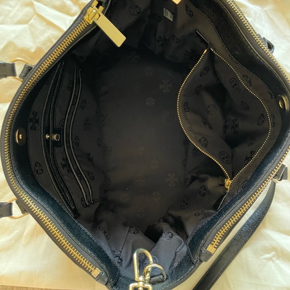 Tory Burch Robinson Multi Tote - Picture 5 of 7